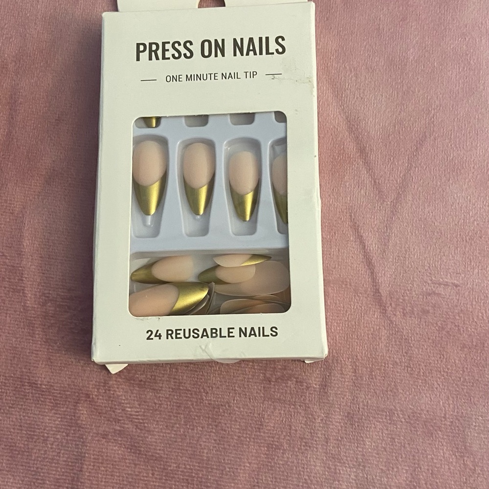 Gold and Nude Press On Nails